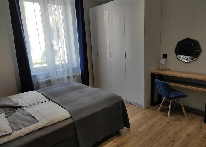 Mirror Apartments